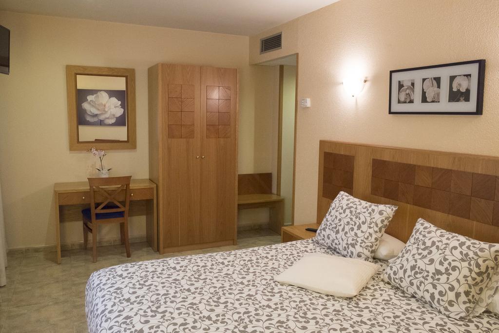 אל מולאר Hostal Azul מראה חיצוני תמונה